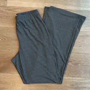 Women’s Gray High Waisted Flare Ribbed Pull On Pants Size M